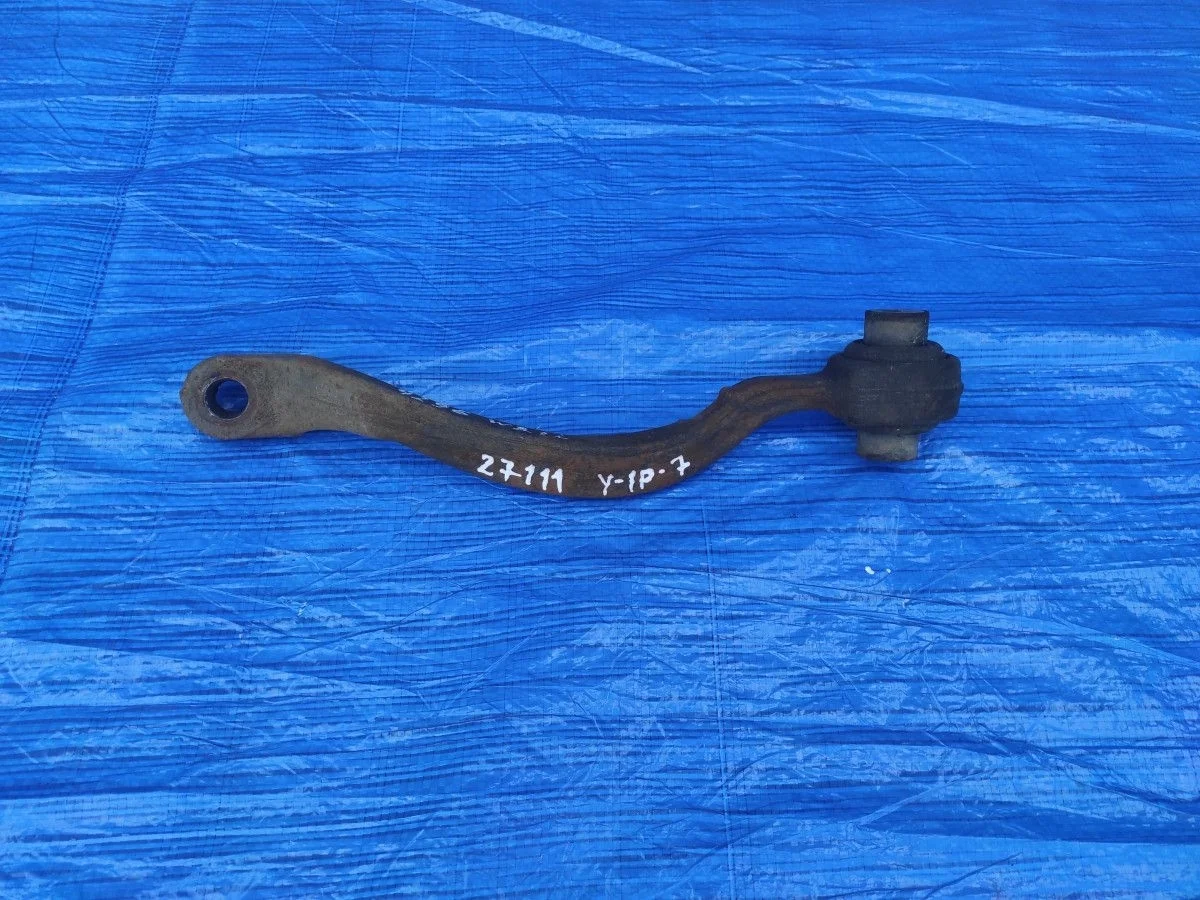 Рычаг передний правый нижний Mercedes-Benz E-класс W212/S212/C207/A207 (2009—2013)