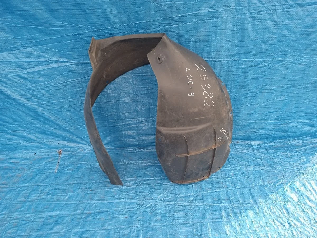 Подкрылок (локер) передний левый Skoda Octavia I рестайлинг (2000—2011)