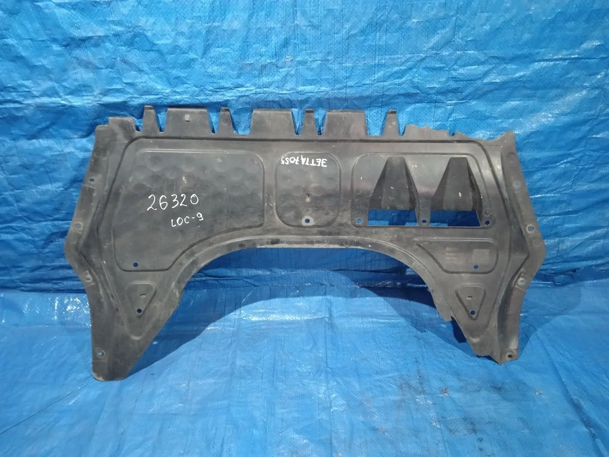 Пыльник моторного отсека центральный Volkswagen Jetta V (2005—2011)