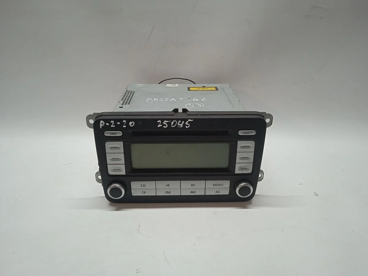 Магнитола Volkswagen Passat B6 (2005—2010)