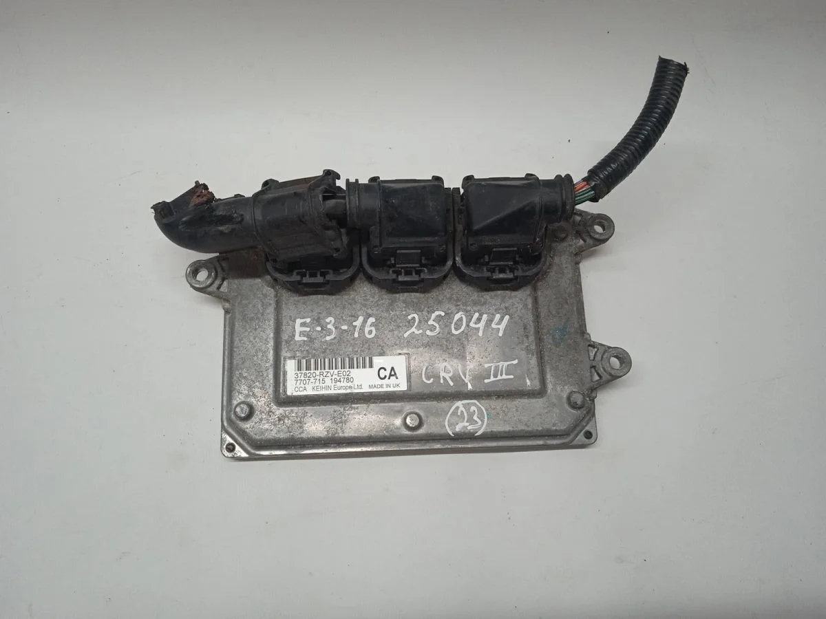 Блок управления двигателем Honda CR-V III рестайлинг (2009—2012)