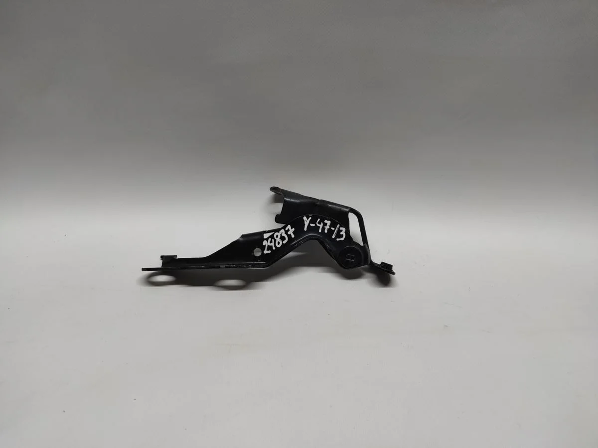 Петля капота левая Toyota Corolla IX рестайлинг (2003—2007)