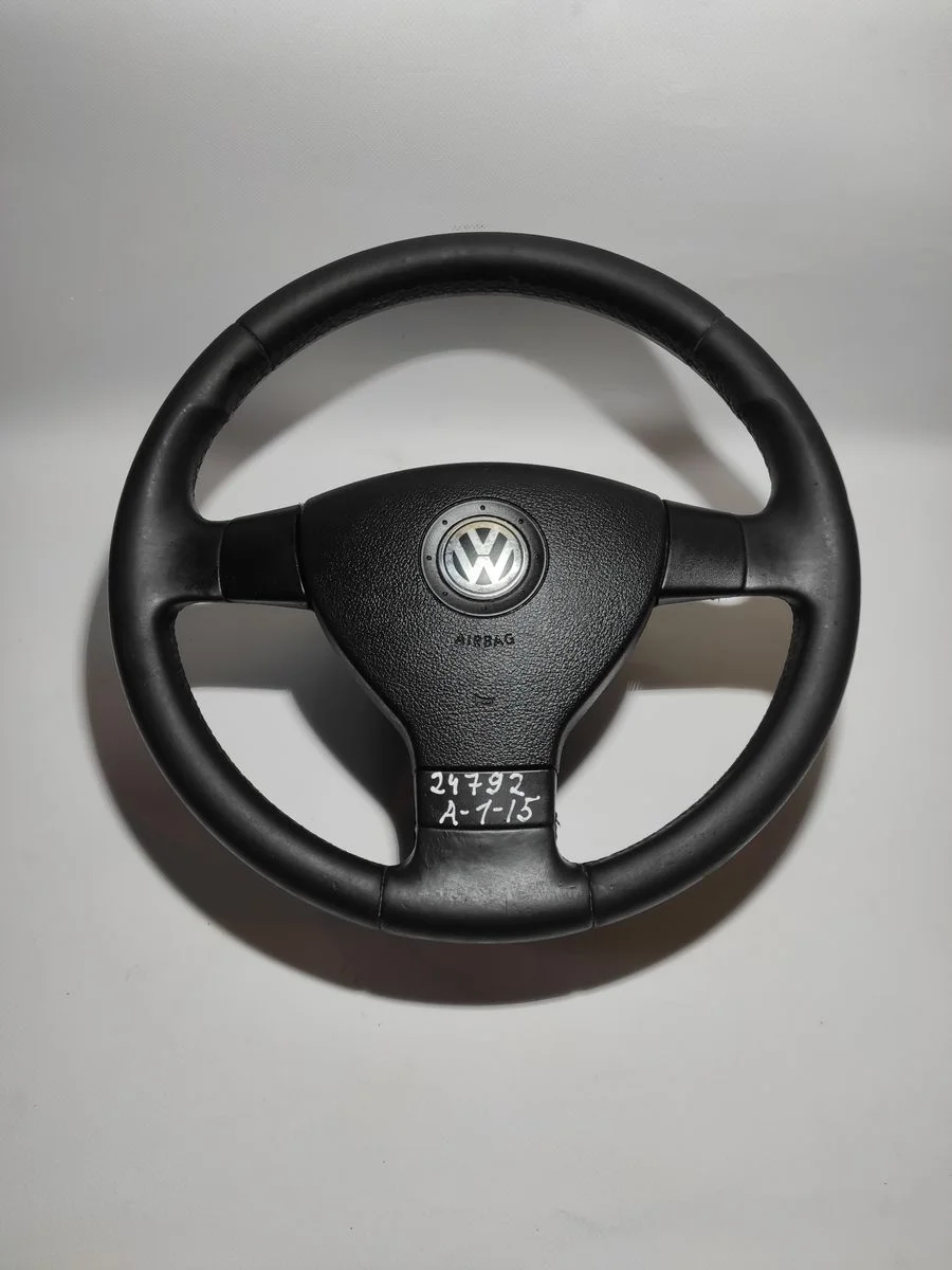 Руль в сборе VW Passat B6