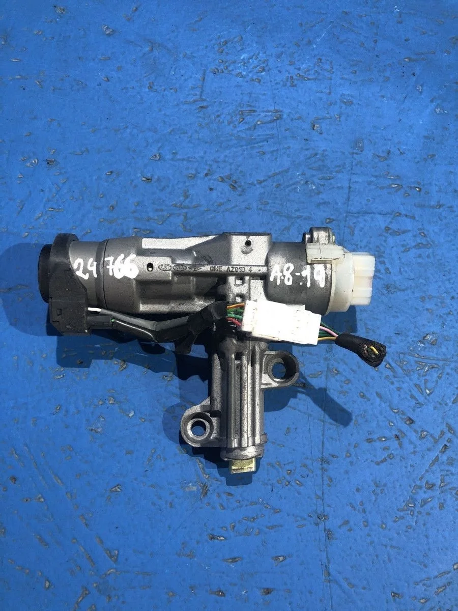 Замок зажигания Hyundai Santa Fe II (2005—2010)