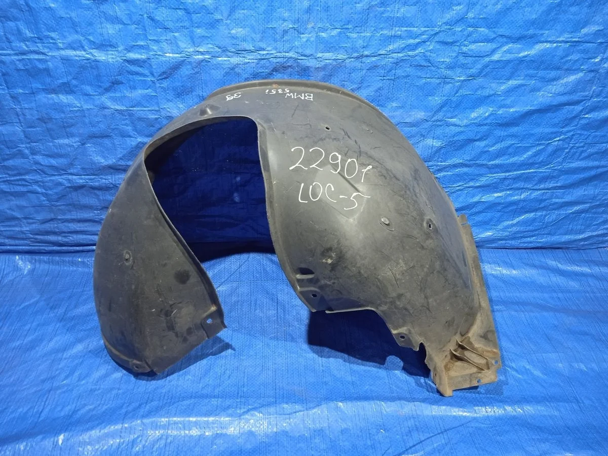 Подкрылок (локер) передний правый BMW 5 серия E39 (1995—2000)