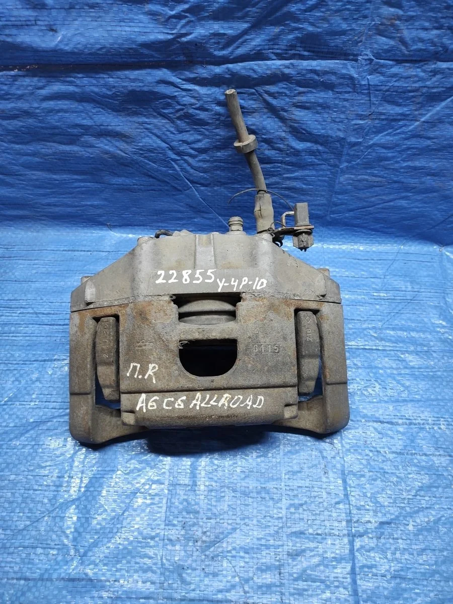 Суппорт тормозной передний правый Audi A6 Allroad Quattro C6 (2006—2008)