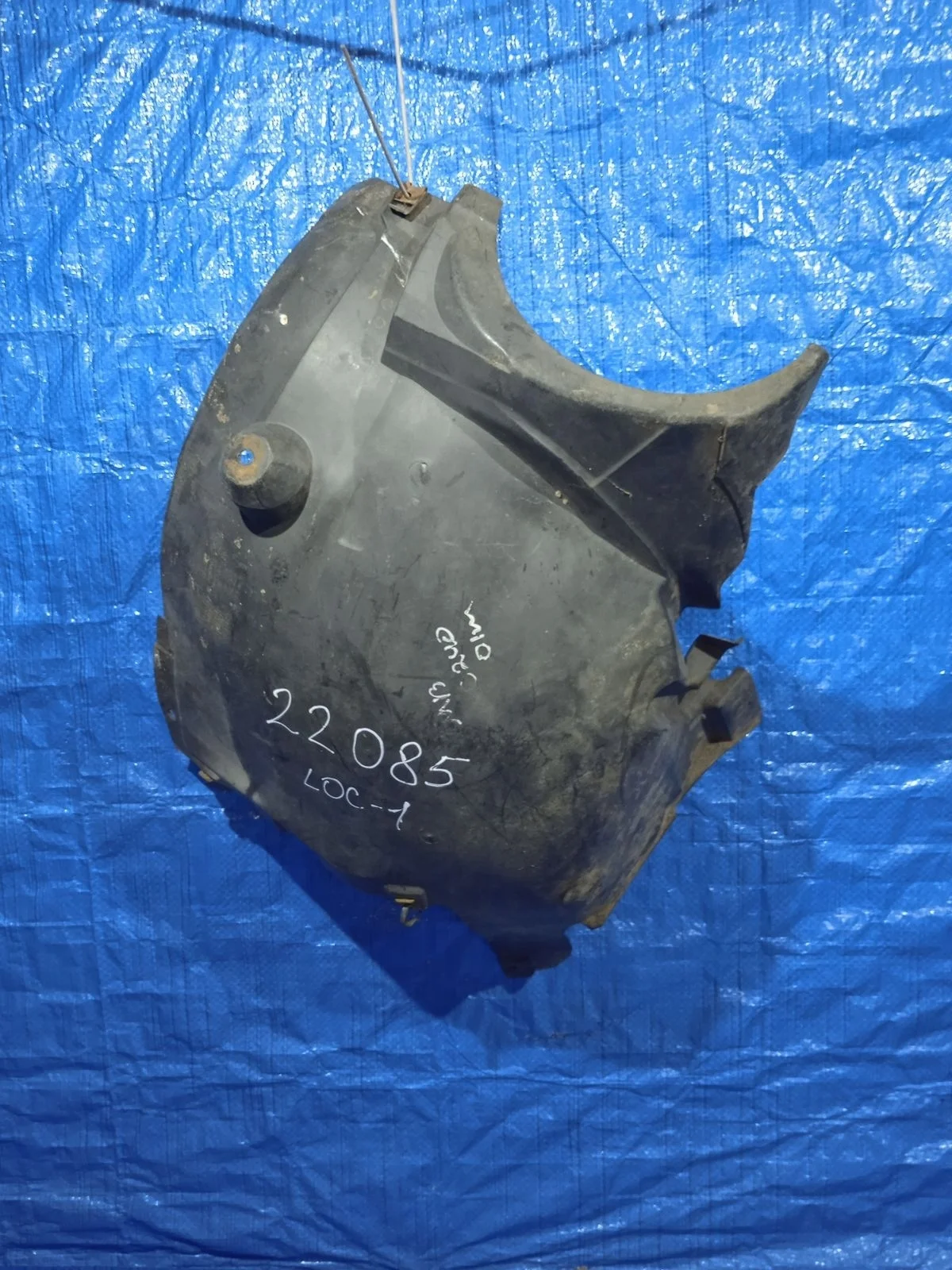 Подкрылок (локер) передний правый Mercedes-Benz C-класс W203/S203/CL203 (2000—2004)