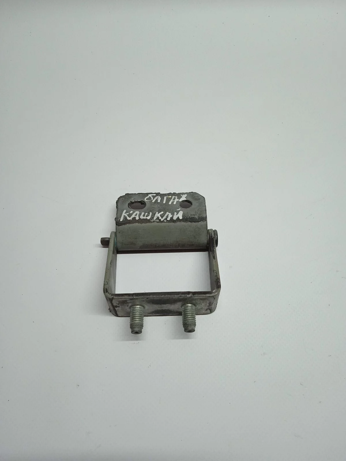 Петля багажника правая Nissan Qashqai I (2006—2010)