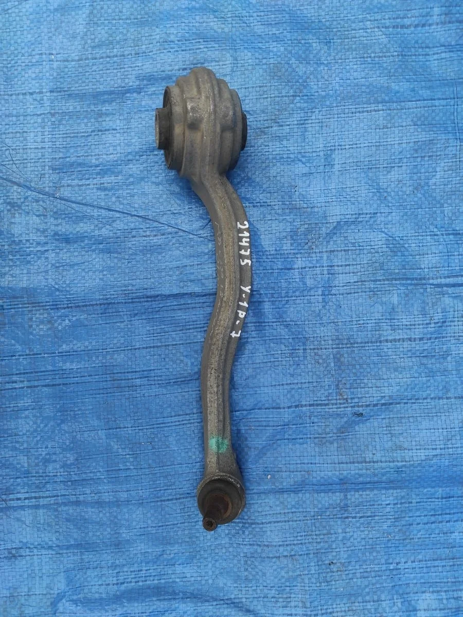 Рычаг передний правый верхний Mercedes-Benz C-класс W203/S203/CL203 (2000—2004)