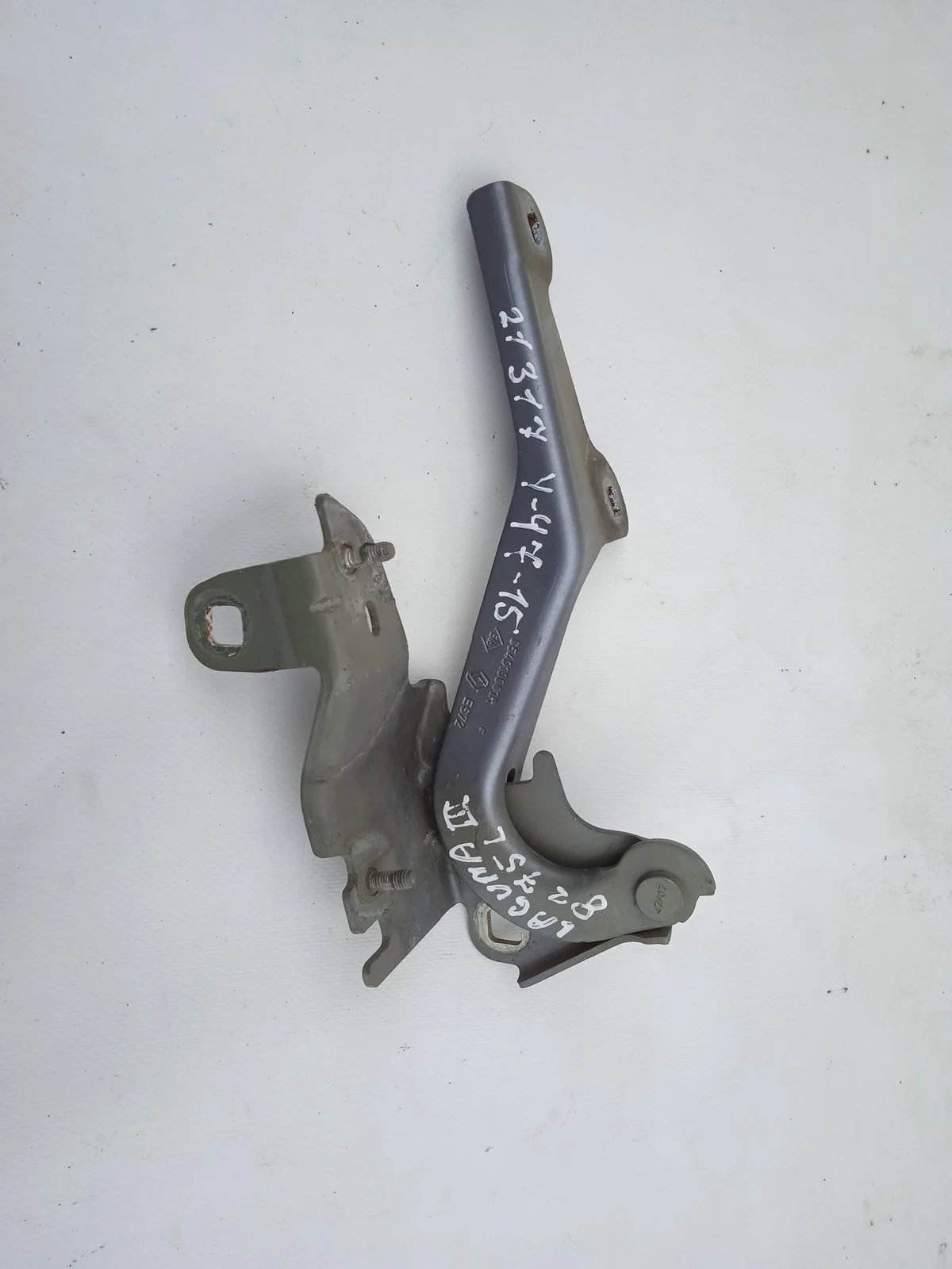 Петля капота левая Renault Laguna III (2007—2012)