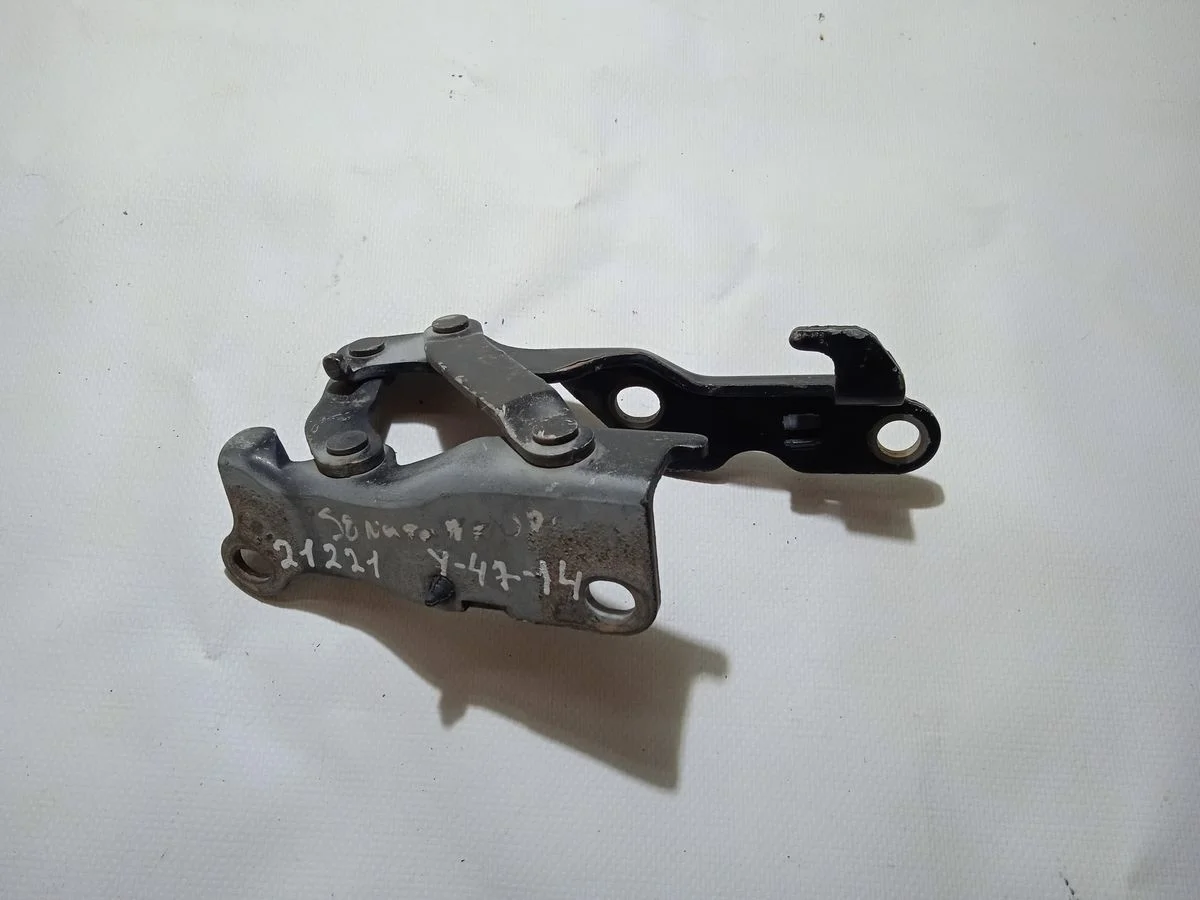 Петля капота правая Hyundai Sonata V (2004—2007)