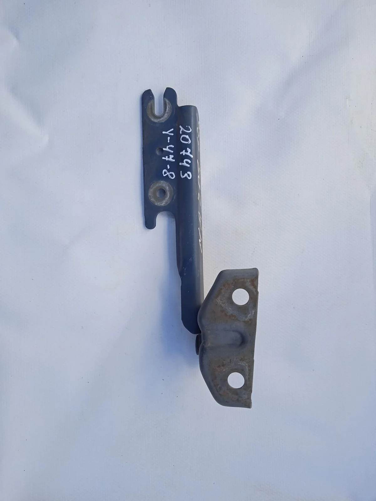 Петля капота левая Mazda 626 GF (1997—2002)