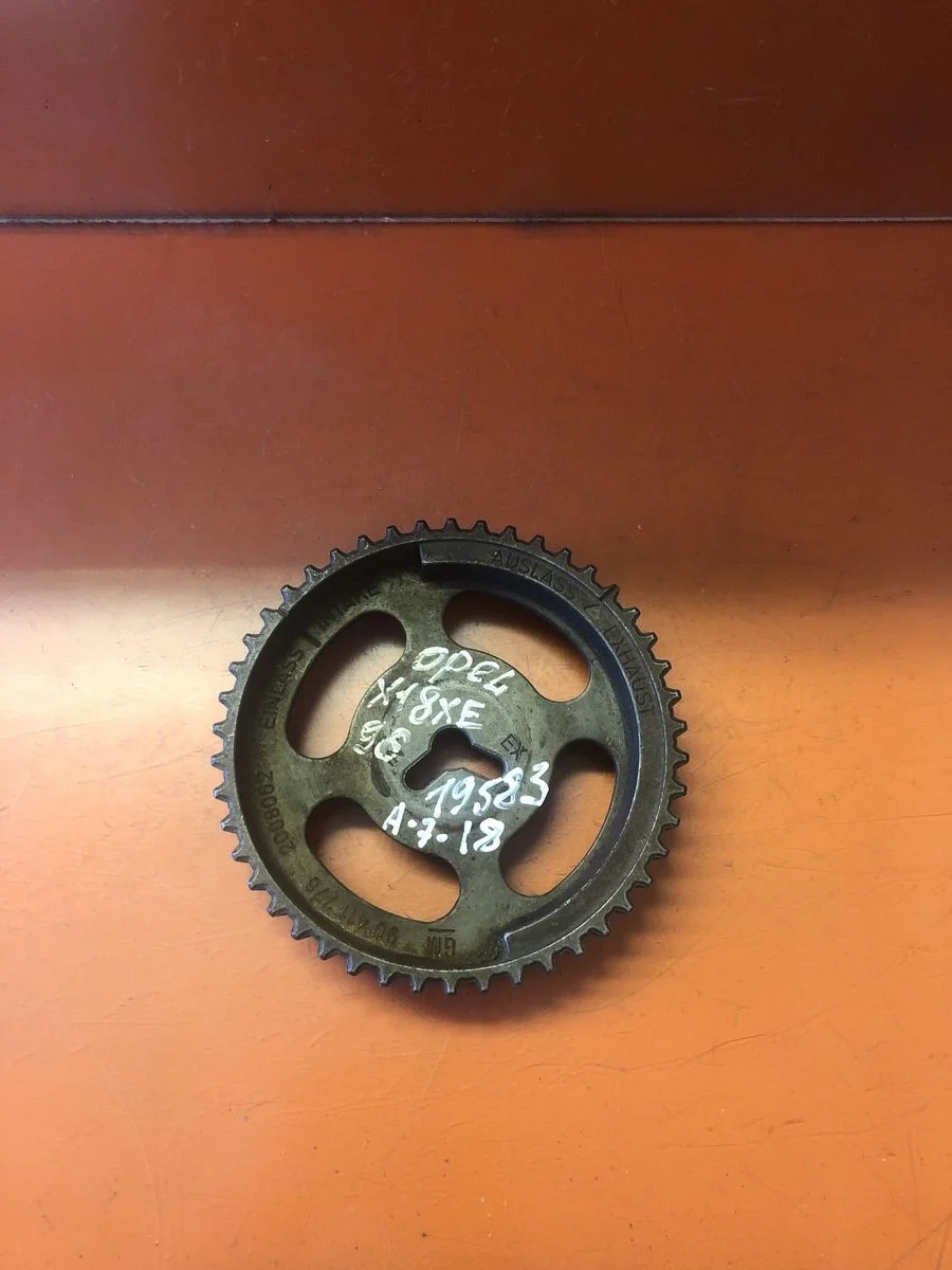 Шестерня (шкив ) распредвала Opel Vectra B (1995—2000)