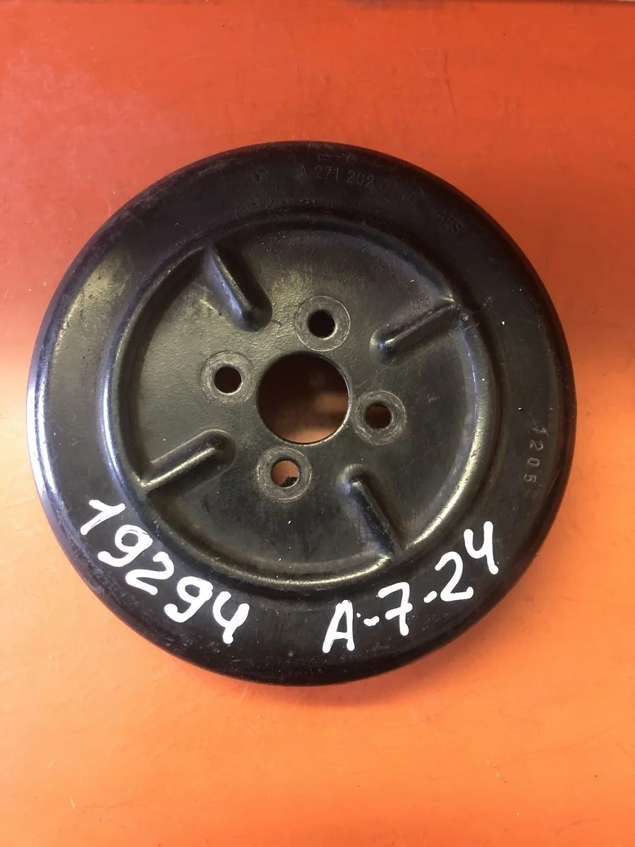 Шкив помпы Mercedes-Benz E-класс W211/S211 (2002—2006)