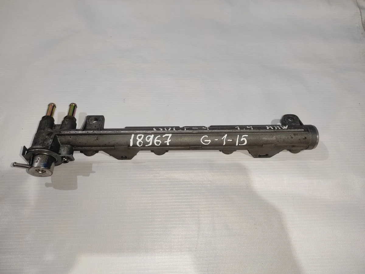 Рейка топливная (рампа) Volkswagen Golf Mk4 (1997—2006)