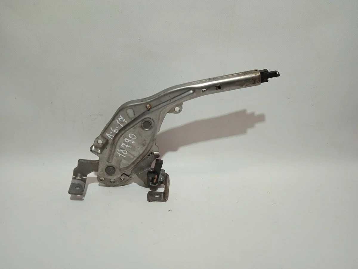 Рычаг стояночного тормоза (ручника) Opel Astra H (2004—2007)