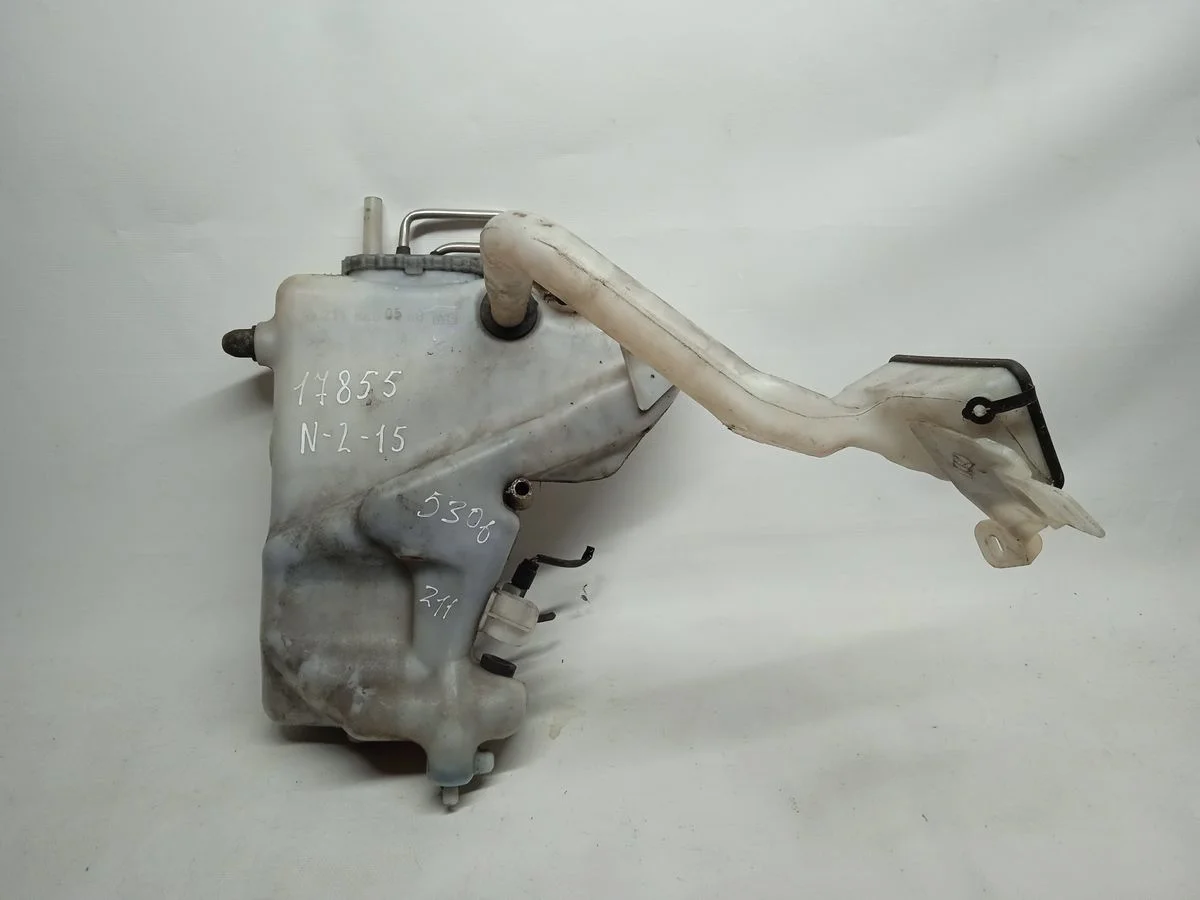 Бачок омывателя Mercedes-Benz E-класс W211/S211 (2002—2006)