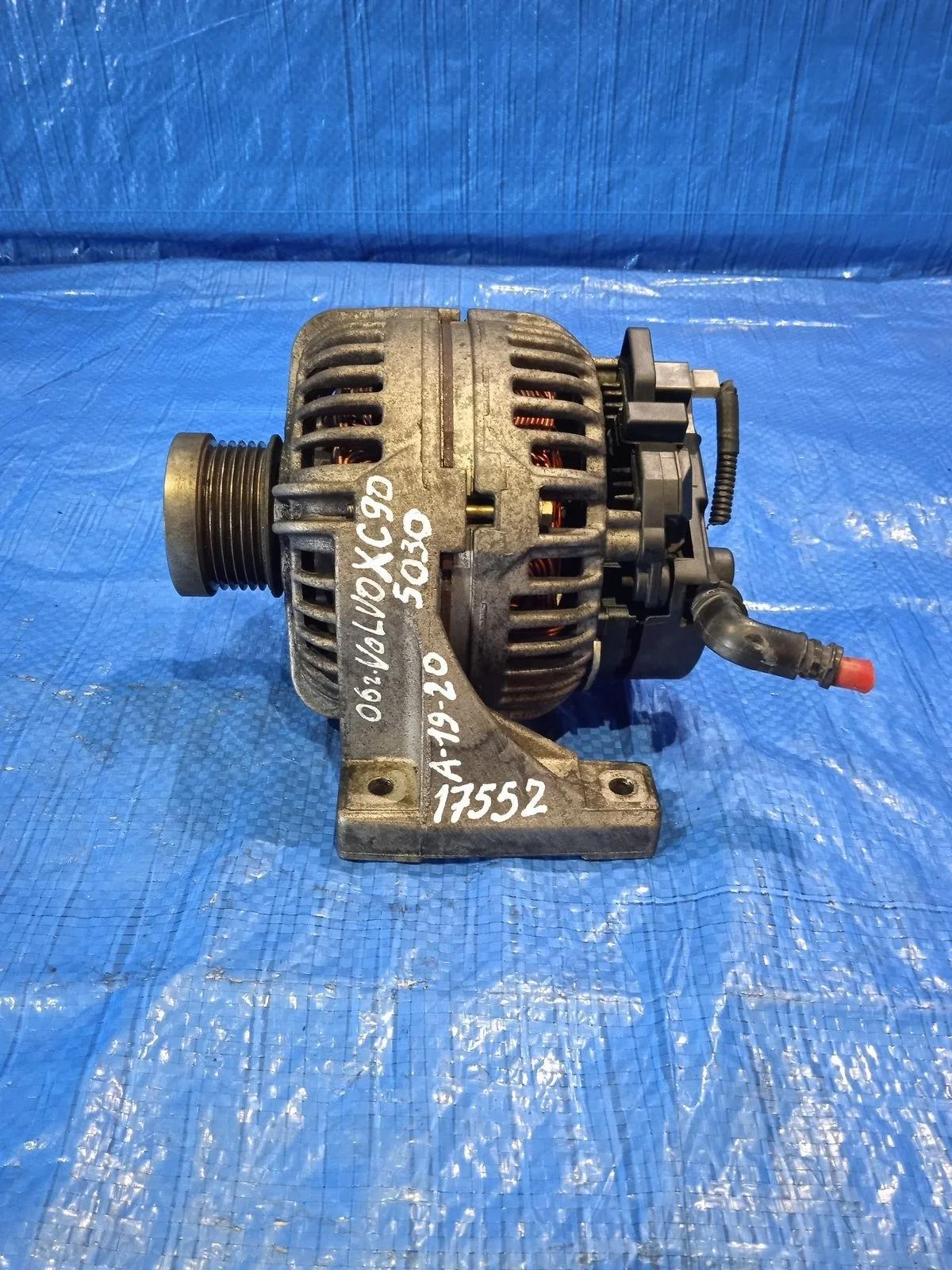 Генератор Volvo XC90 I (2002—2006)