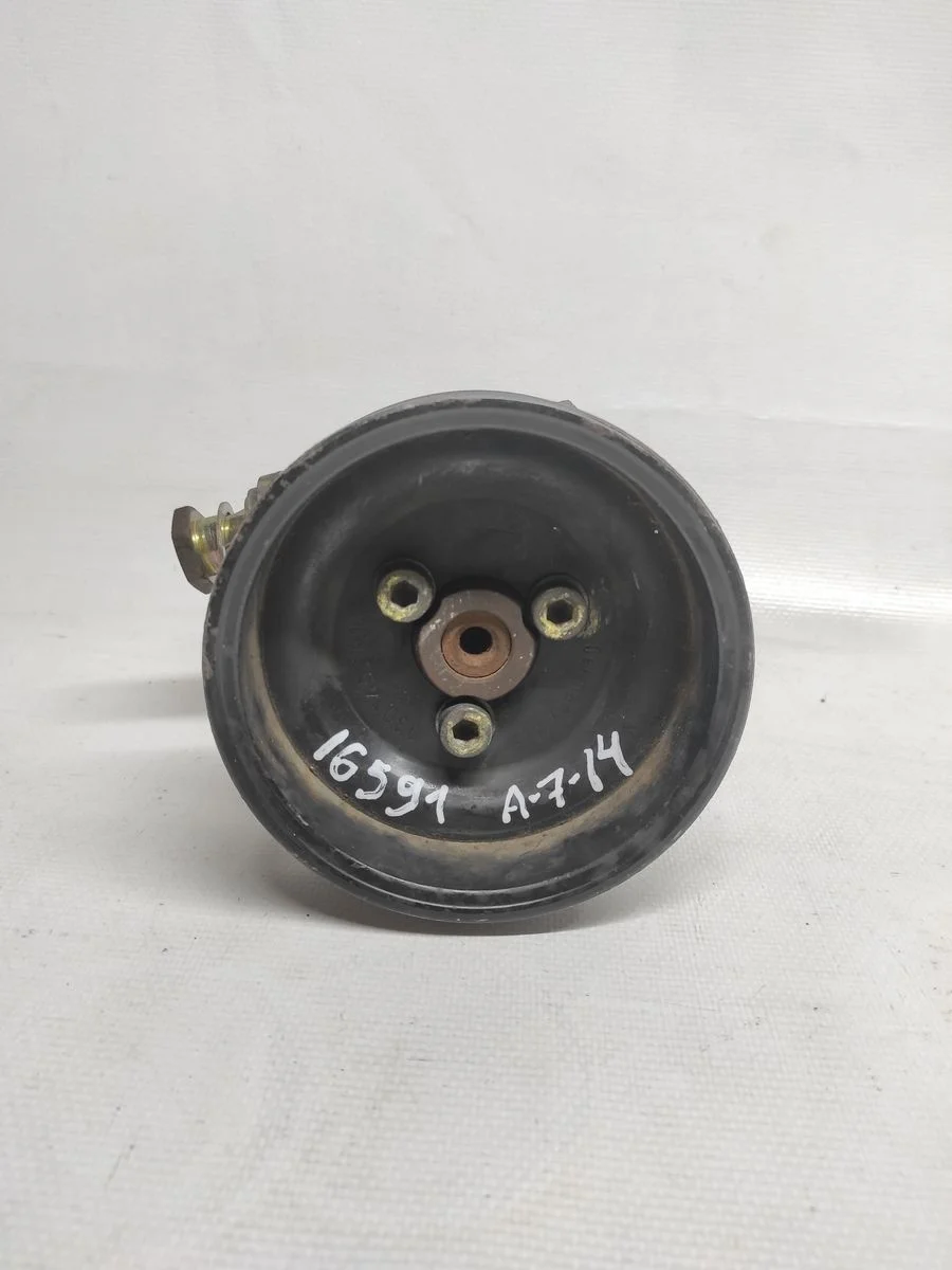 Насос гидроусилителя руля (гур) Volkswagen Golf Mk4 (1997—2006)