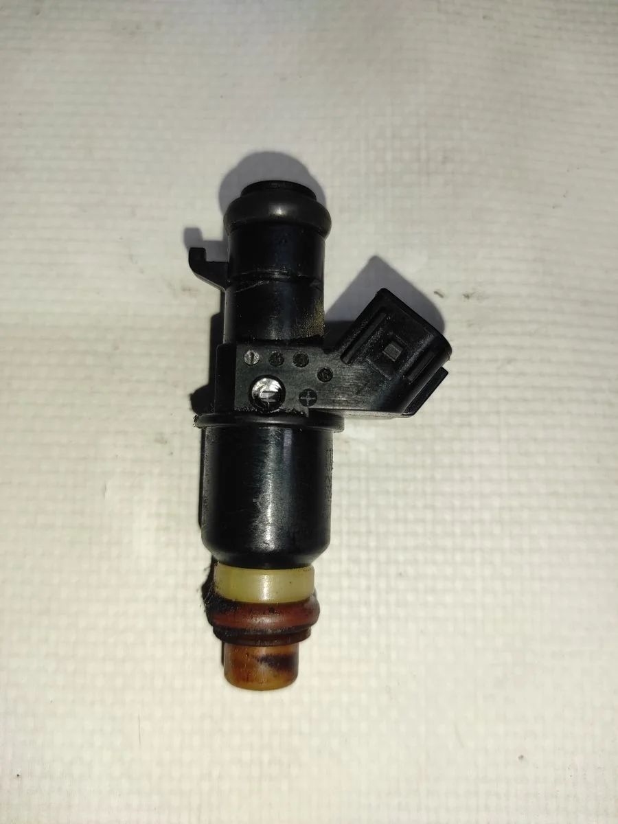 Форсунка инжекторная электрическая Honda Civic VIII (2005—2009)