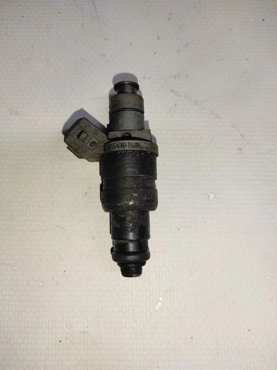 Форсунка инжекторная электрическая Mercedes-Benz E-класс W210/S210 (1995—1999)