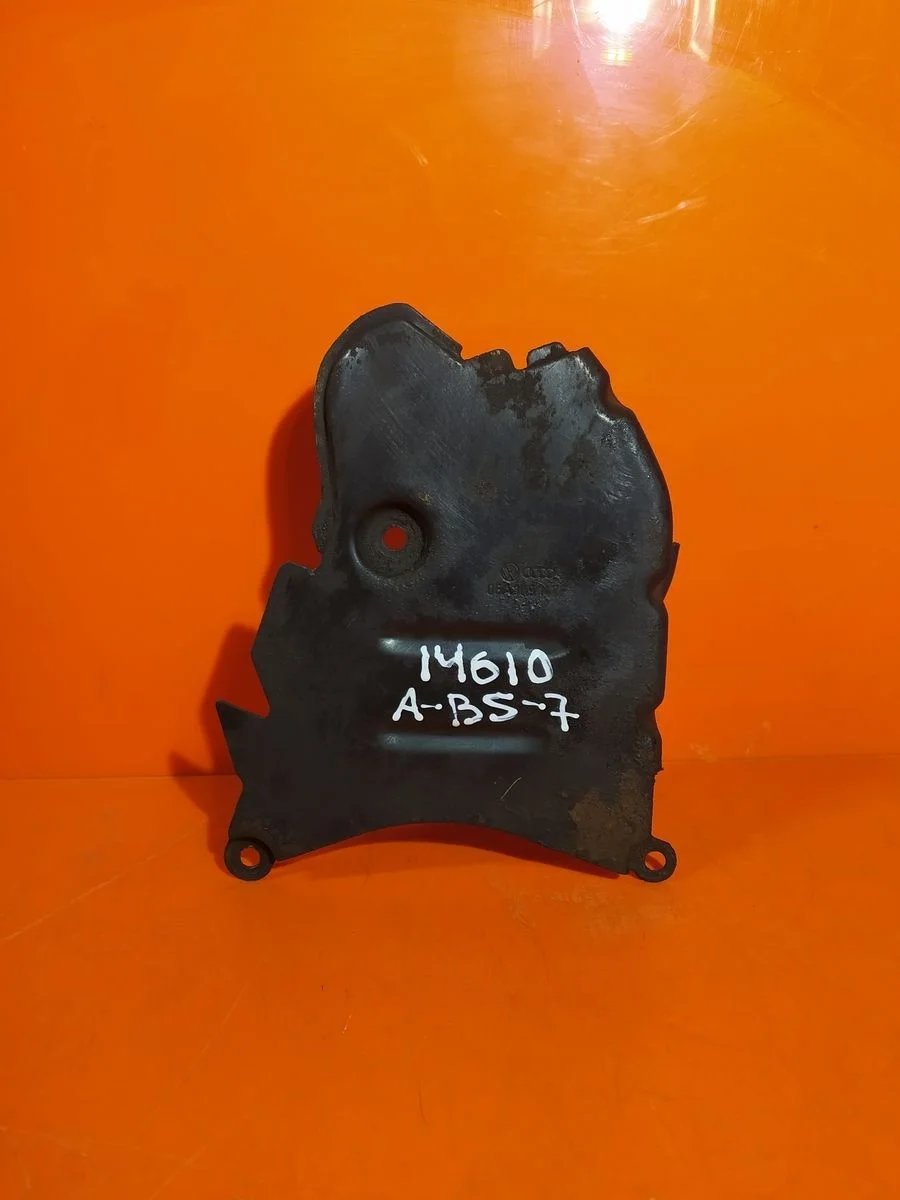 Крышка (кожух) ремня ГРМ Audi A4 B6 (2000—2006)