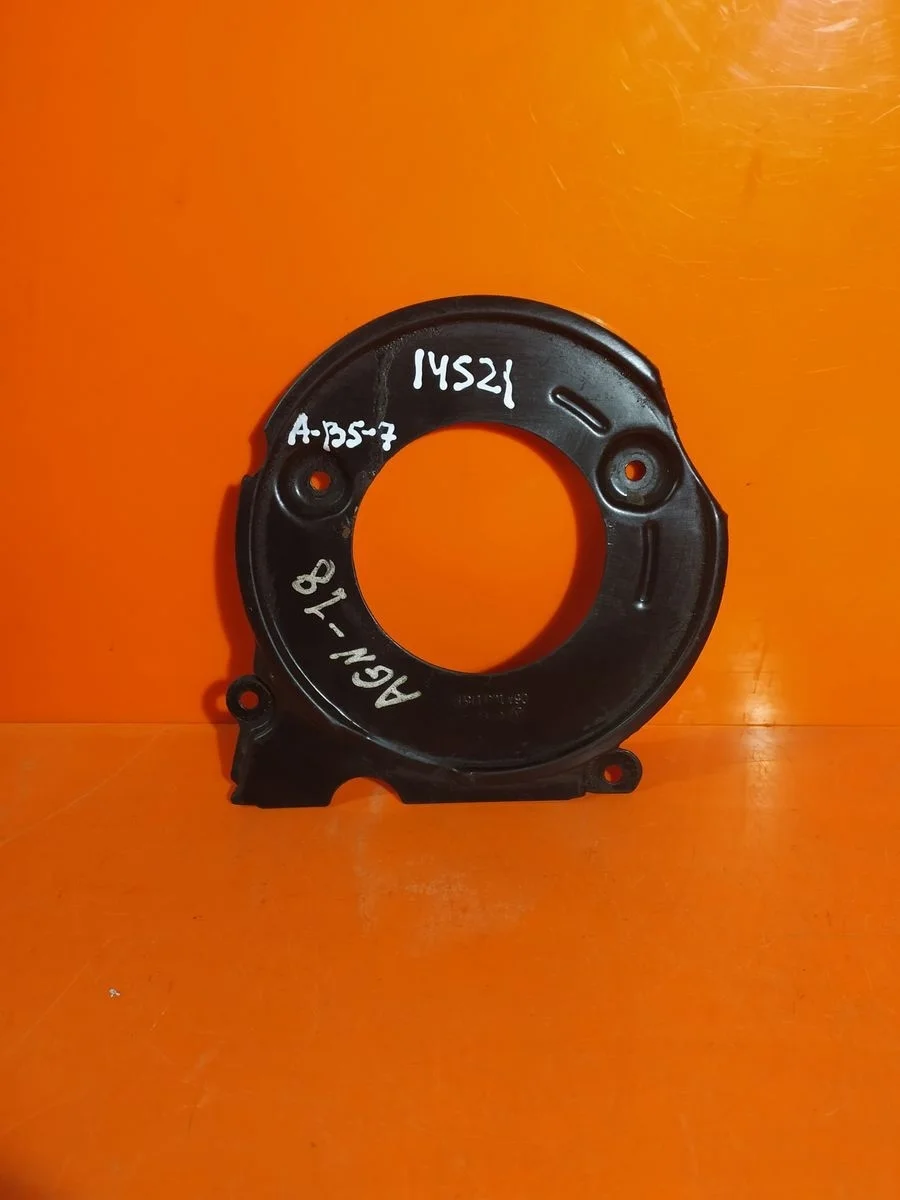 Крышка (кожух) ремня ГРМ Audi A6 C5 (1997—2001)