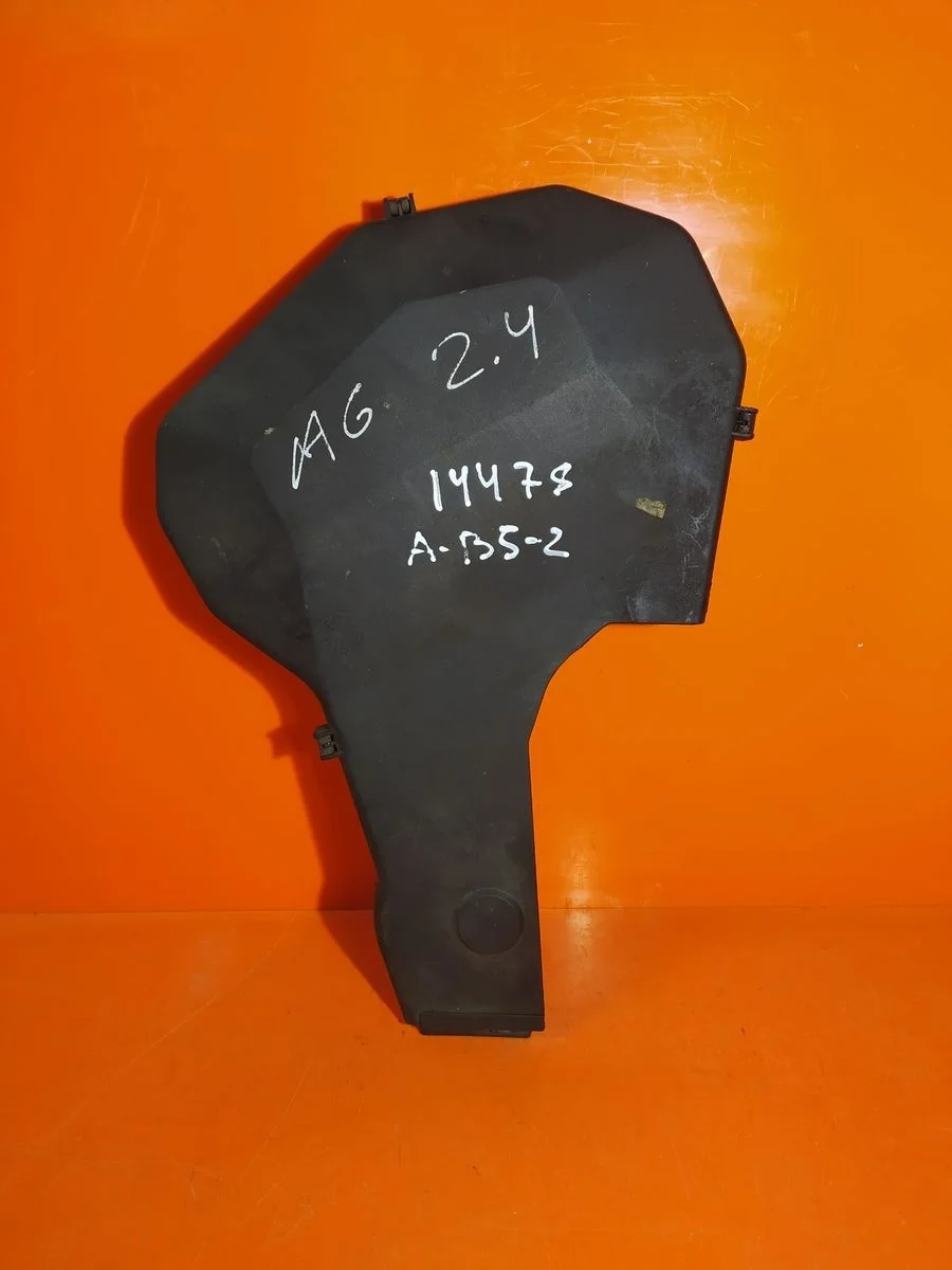 Крышка (кожух) ремня ГРМ Volkswagen Passat B5 рестайлинг (2000—2005)