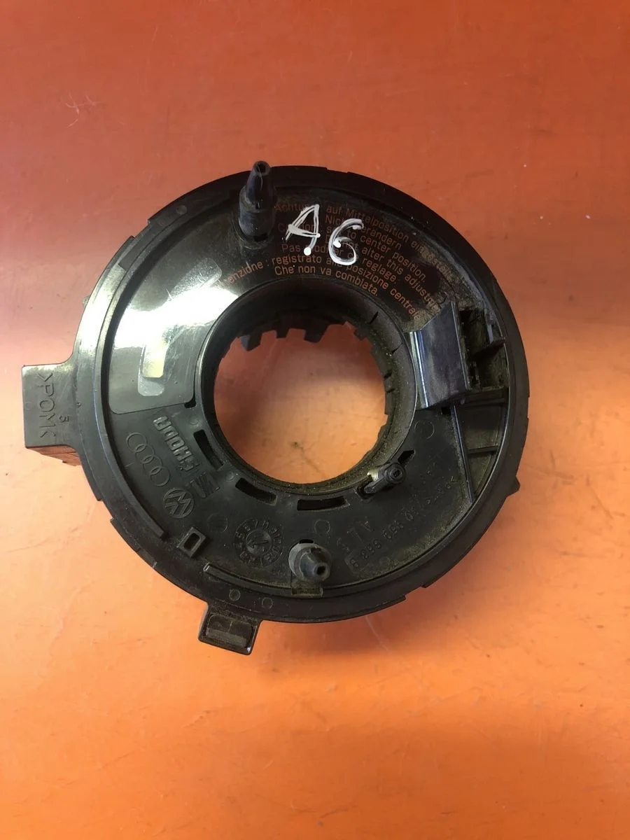 Кольцо (шлейф ) SRS Audi A6 C5 (1997—2001)