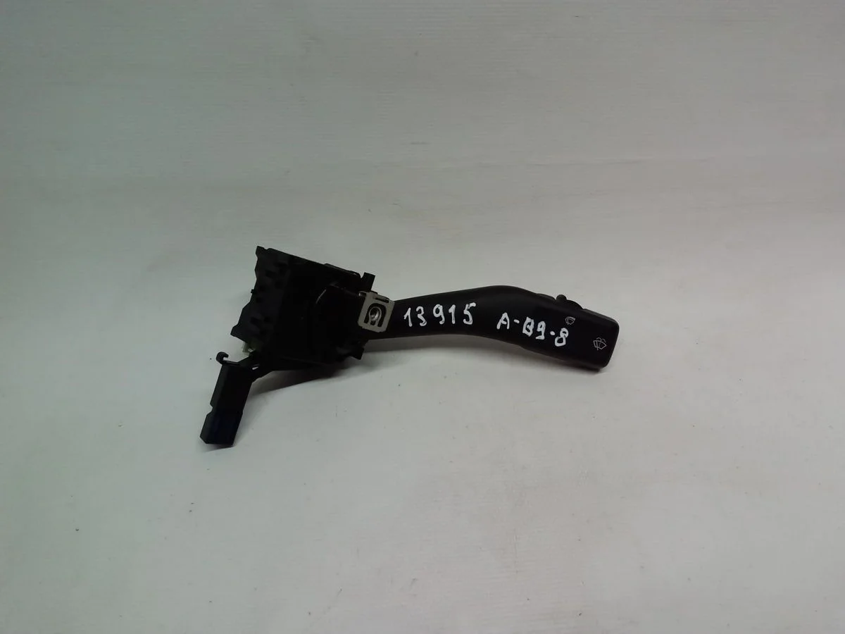 Переключатель стеклоочистителей Volkswagen Jetta V (2005—2011)