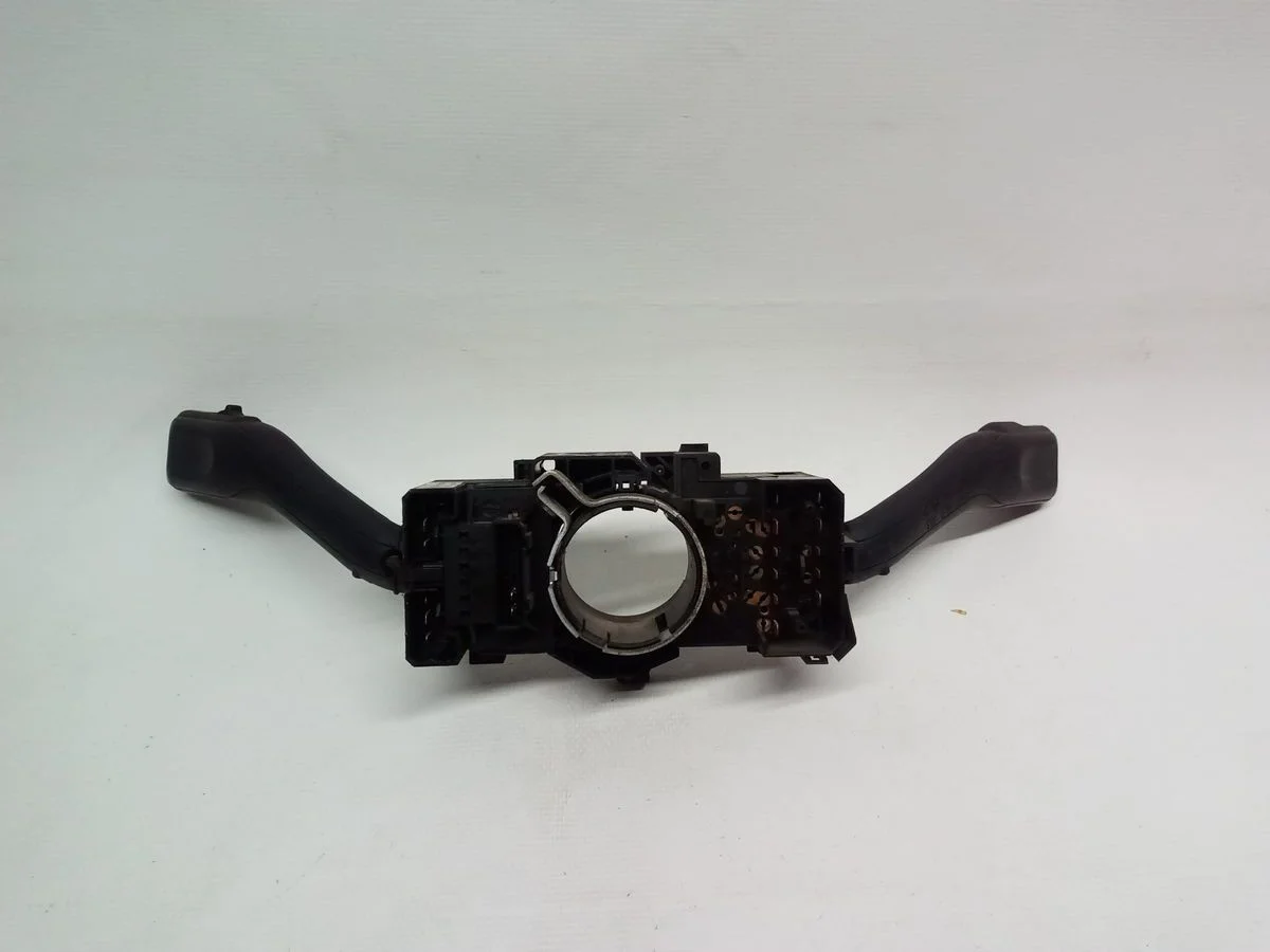 Блок подрулевых переключателей (стрекоза) Volkswagen Passat B5 рестайлинг (2000—2005)