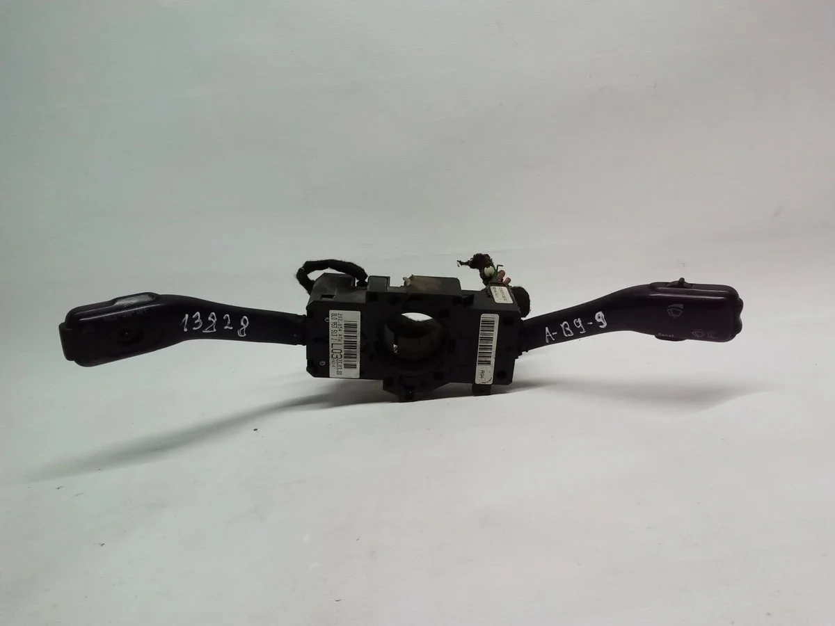 Блок подрулевых переключателей (стрекоза) Audi A6 Allroad Quattro C5 (2000—2006)