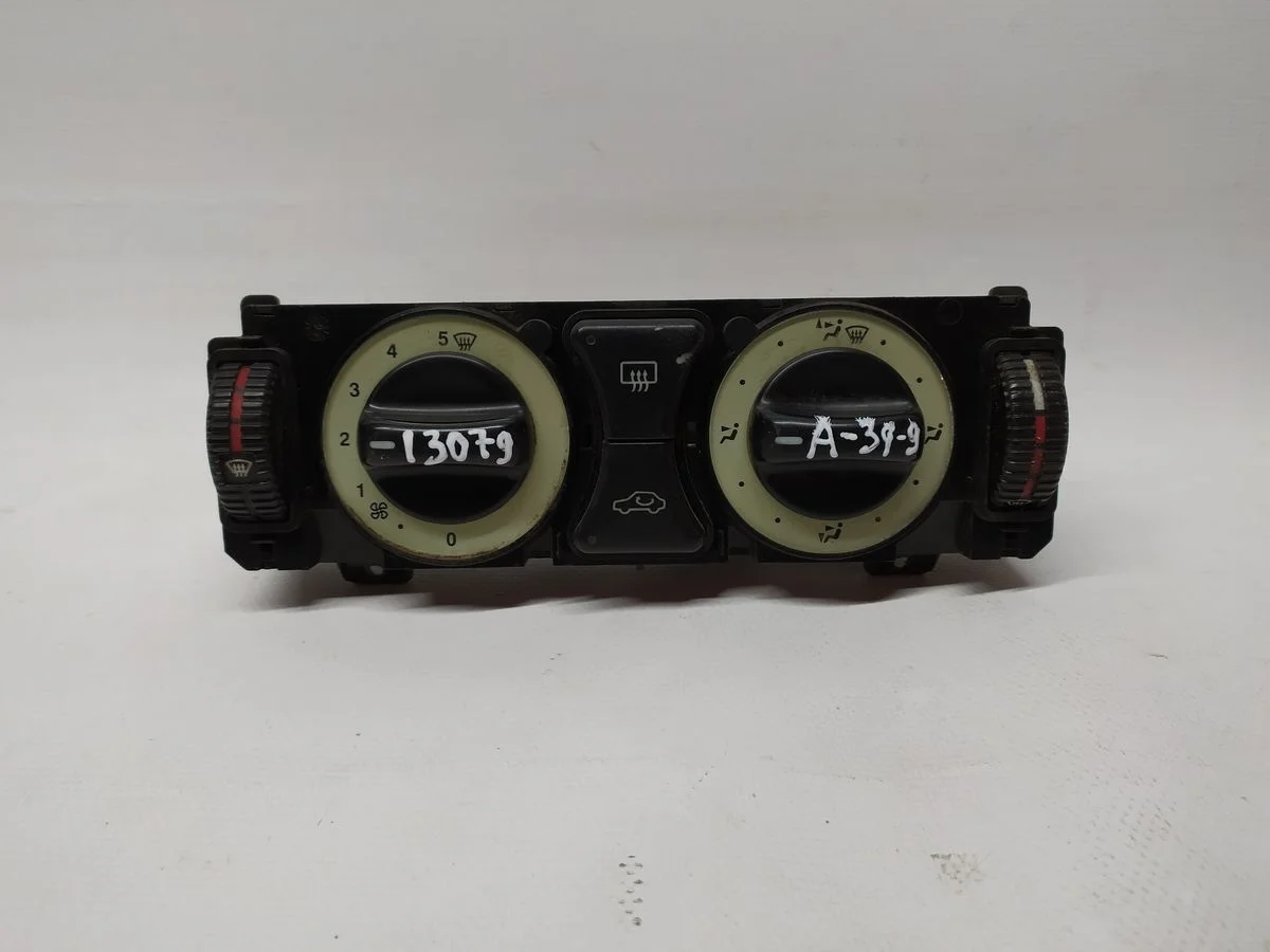 Блок управления отопителем Mercedes-Benz C-класс W202/S202 (1993—1997)