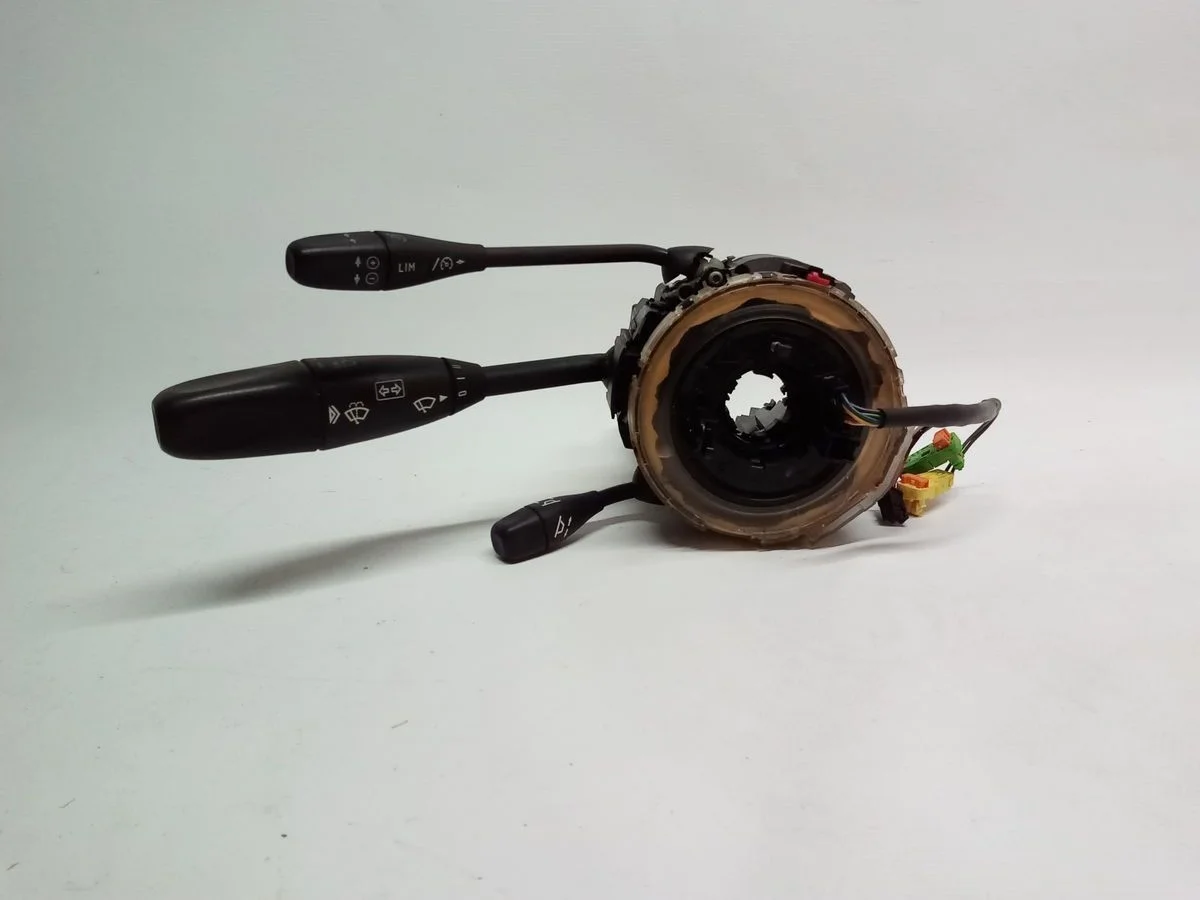 Переключатели подрулевые Mercedes-Benz CLS C219