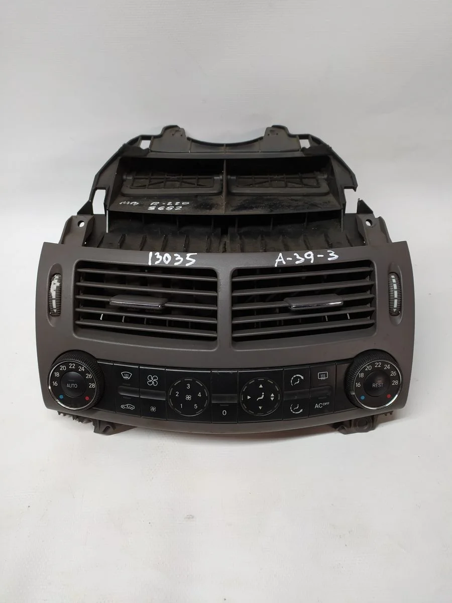 Блок управления климатом Mercedes-Benz E-класс W211/S211 (2002—2006)