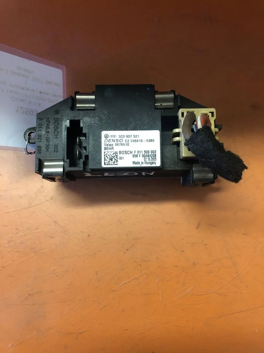 Резистор отопителя ( реостат,ёжик печки ) Volkswagen Passat B6 (2005—2010)