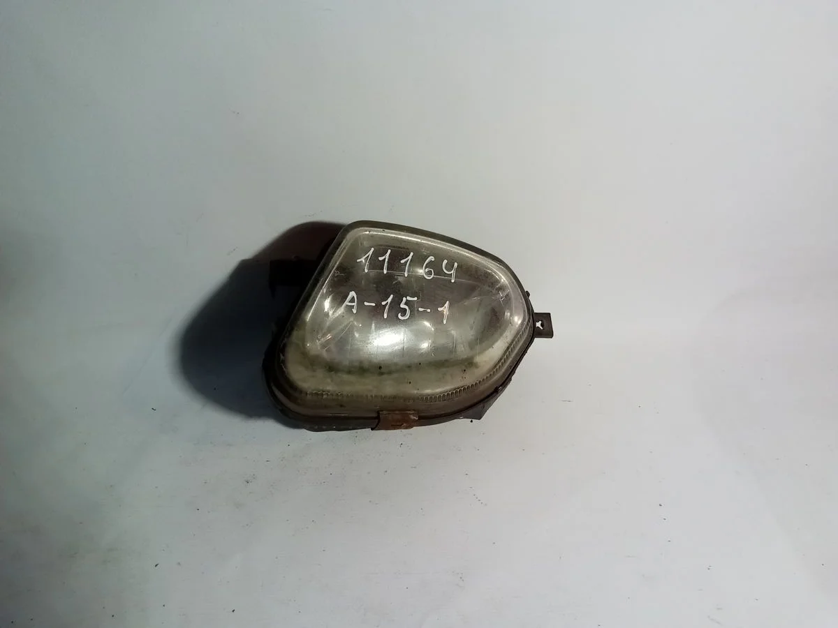 Фара противотуманная левая Mercedes-Benz E-класс W211/S211 (2002—2006)