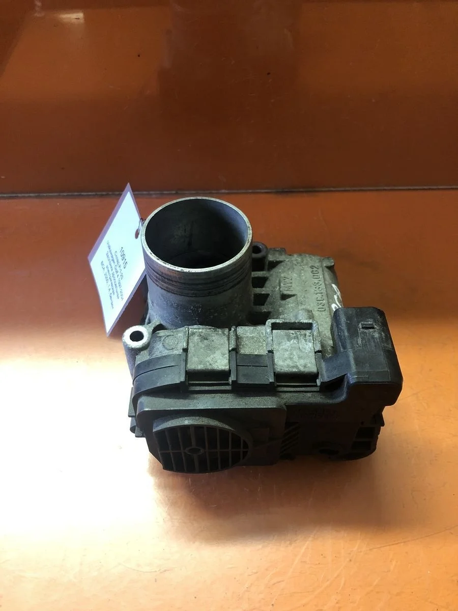 Заслонка дроссельная электрическая Volkswagen Golf Mk5 (2003—2009)