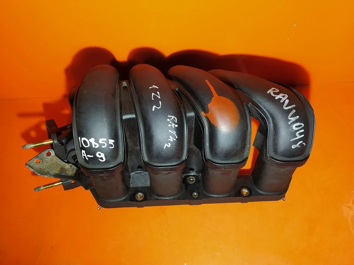 Коллектор впускной Toyota RAV4 II (2000—2003)