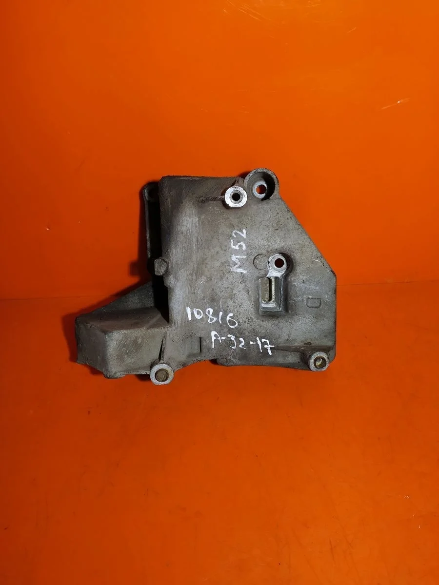 Кронштейн компрессора кондиционера BMW 5 серия E39 (1995—2000)