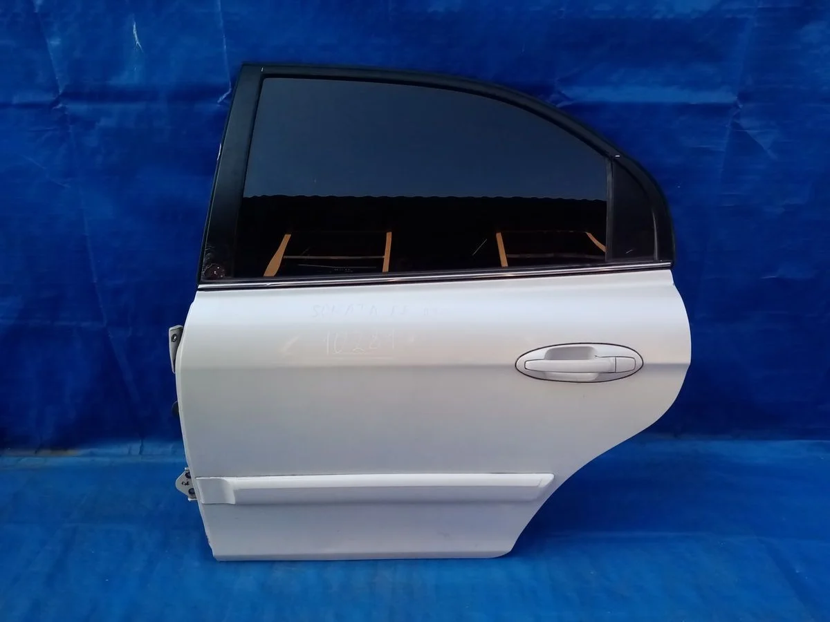 Дверь задняя левая Hyundai Sonata IV рестайлинг (2001—2012)