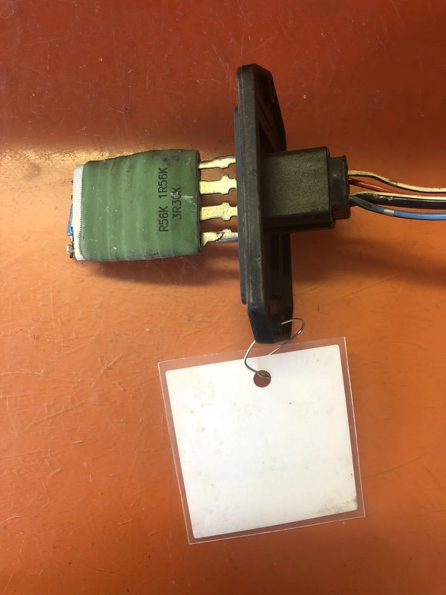 Резистор отопителя ( реостат,ёжик печки ) Toyota Avensis T250 (2003—2006)