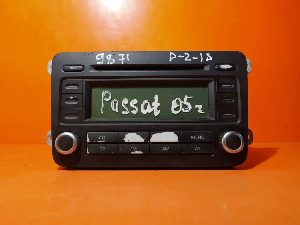 Магнитола Volkswagen Passat B6 (2005—2010)