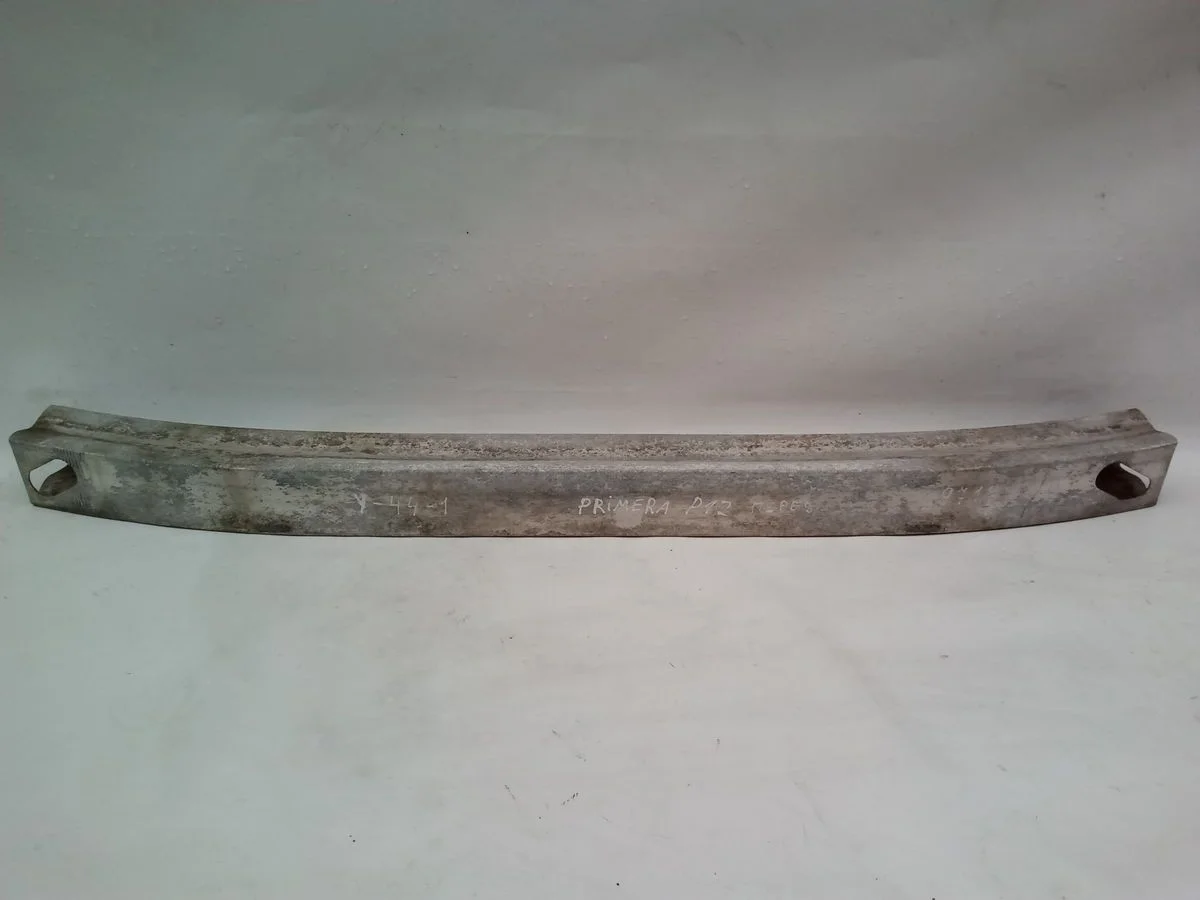 Усилитель переднего бампера Nissan Primera P12 (2001—2008)