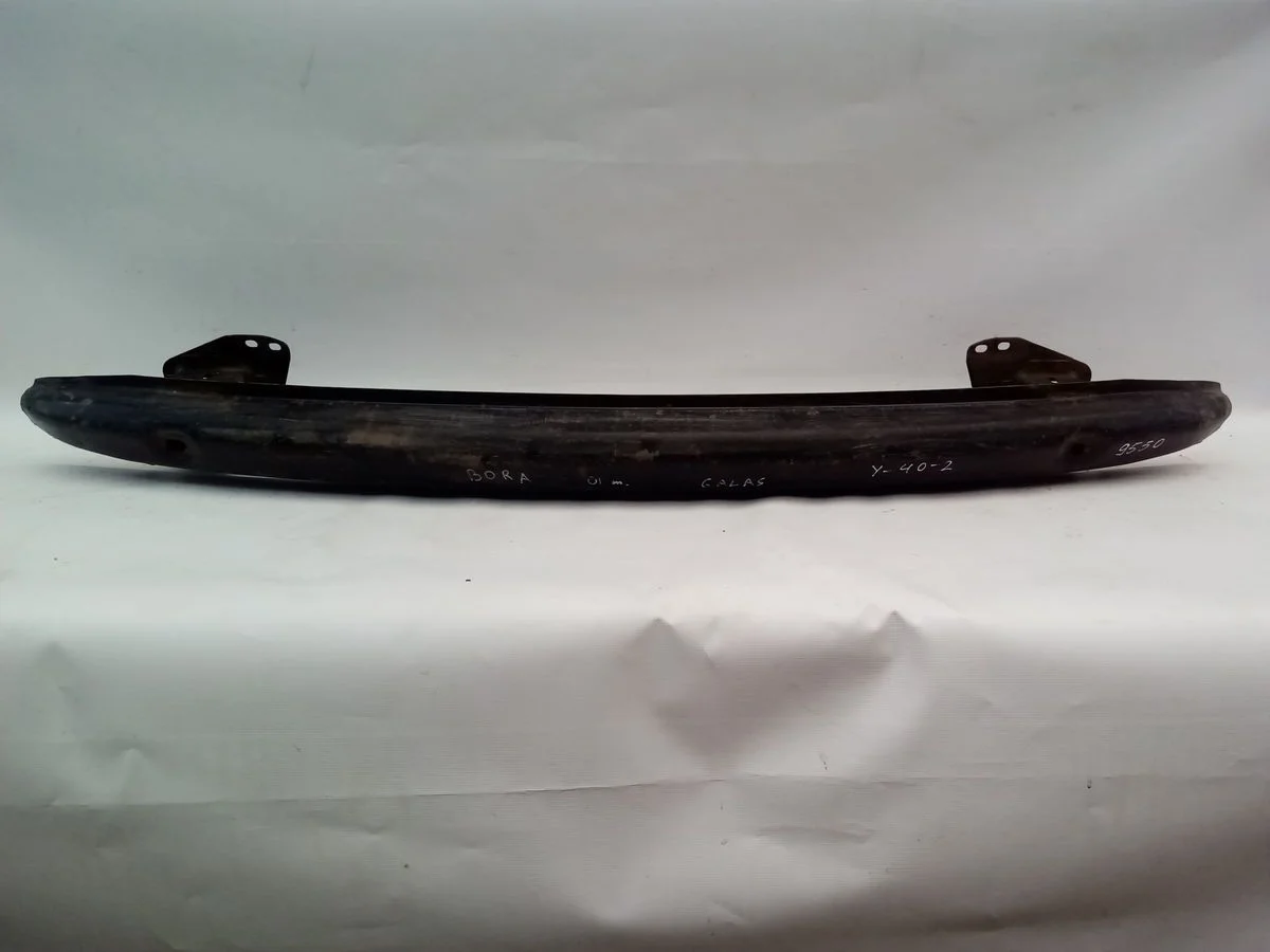 Усилитель заднего бампера Volkswagen Bora A4 (1998—2005)