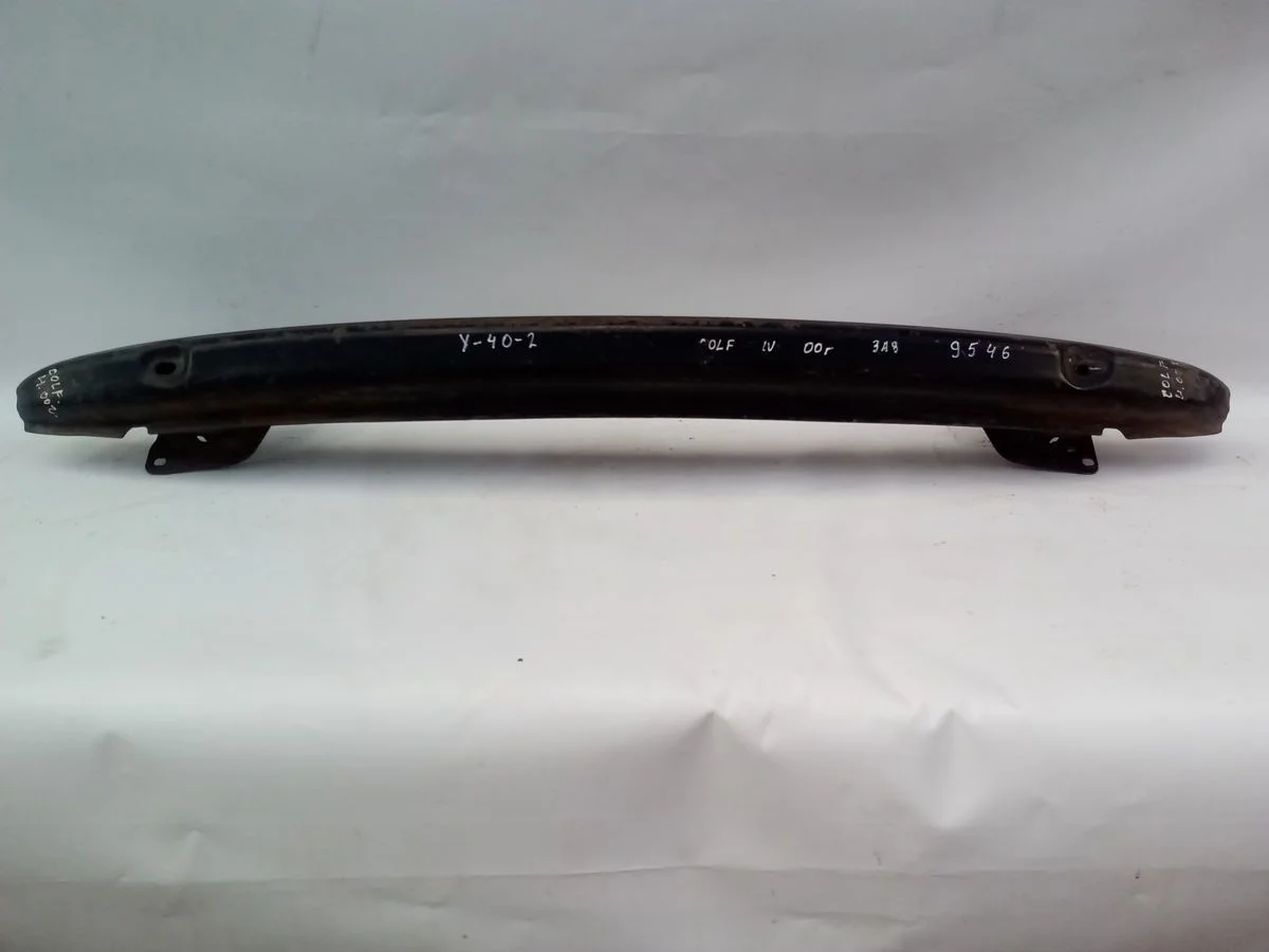 Усилитель заднего бампера Volkswagen Golf Mk4 (1997—2006)