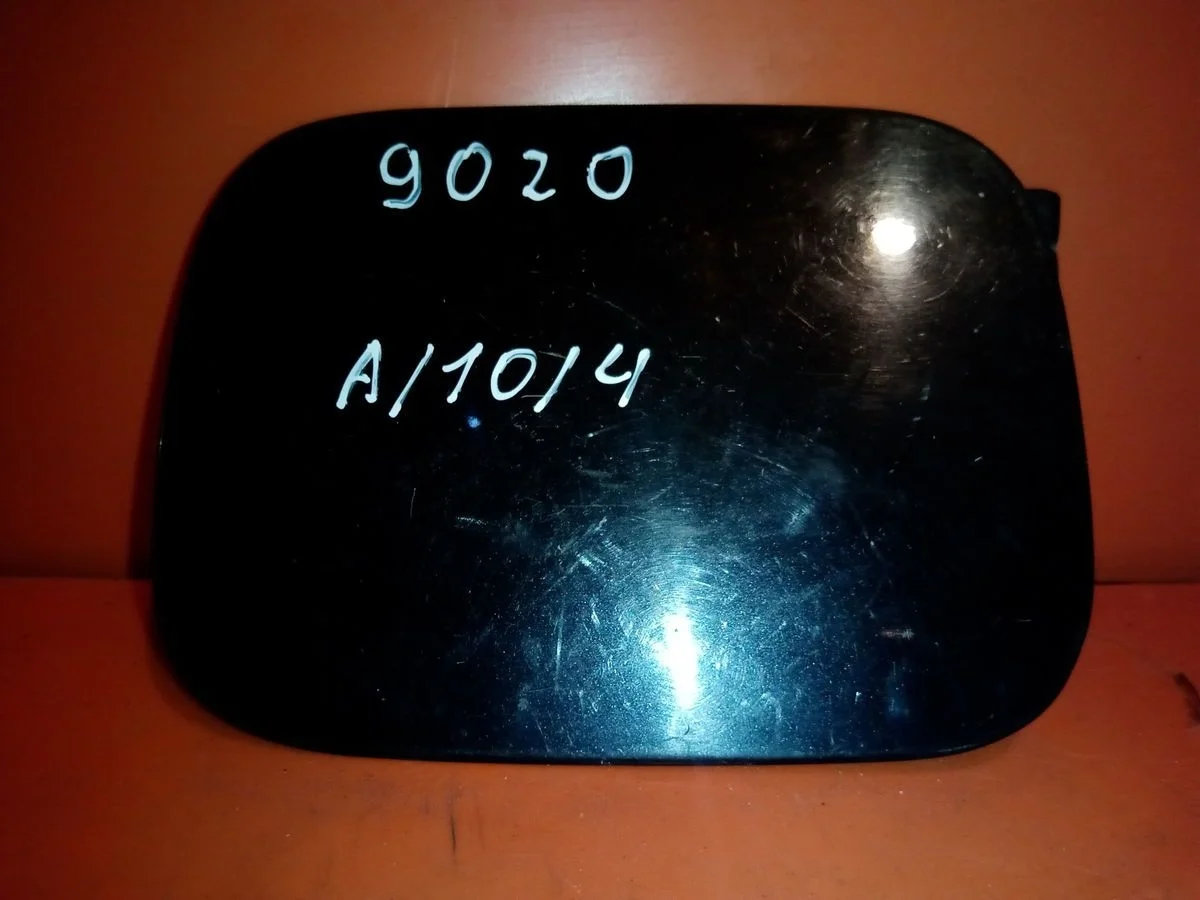 Лючок бензобака Audi A6 C5 (1997—2001)