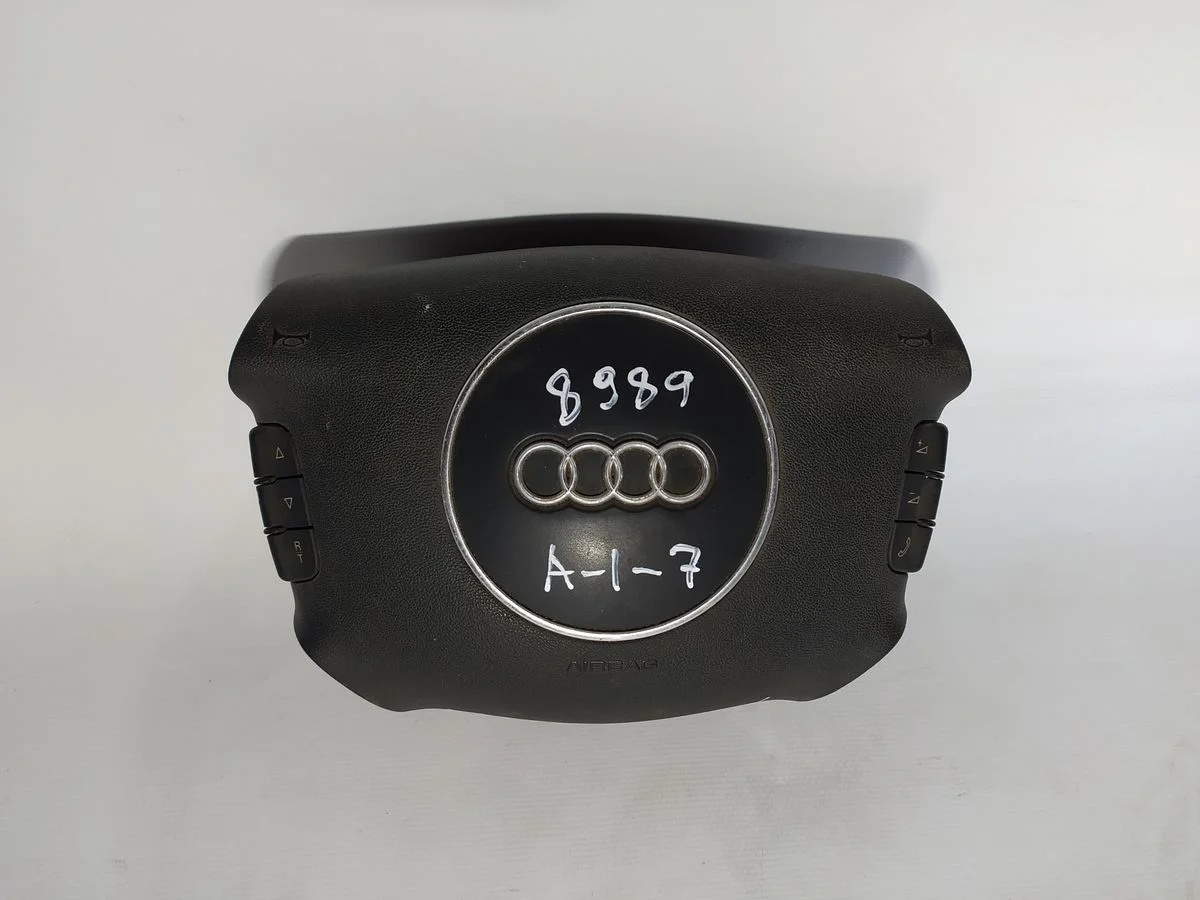 Подушка безопасности водителя Audi A6 Allroad Quattro C5 (2000—2006)