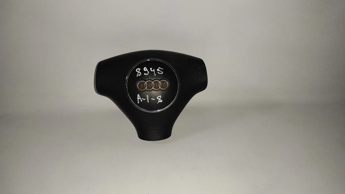 Подушка безопасности водителя Audi A4 B6 (2000—2006)