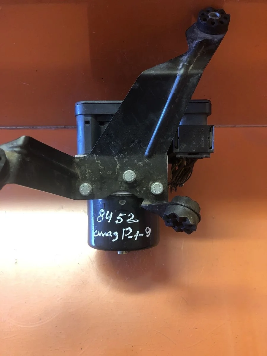 Блок (насос) ABS BMW 3 серия E46 (1998—2003)